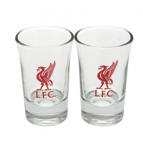 Liverpoolské poháry s klubovým znakem