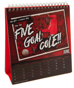 Stolovy kalendar Manchester United 2023 strana